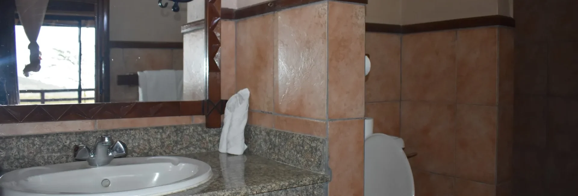 Lake Nakuru Lodge - Junior Suite