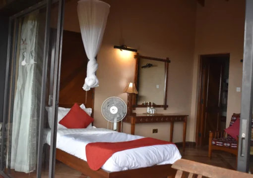 Lake Nakuru Lodge - Junior Suite