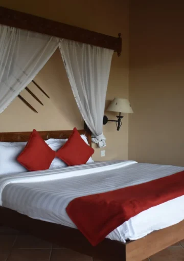 Lake Nakuru Lodge - Junior Suite